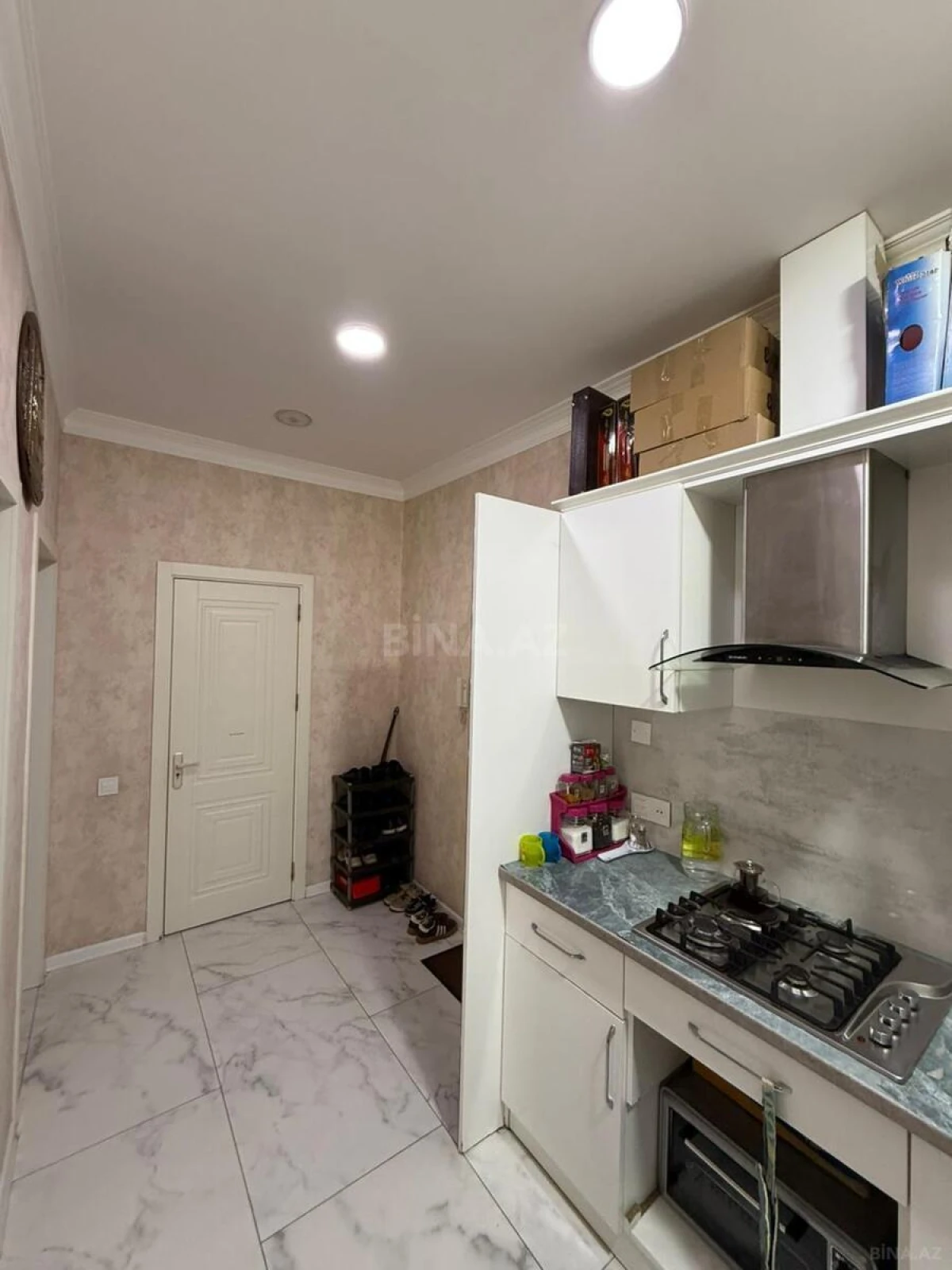 Satılır 2 otaqlı mənzil 58 m²
