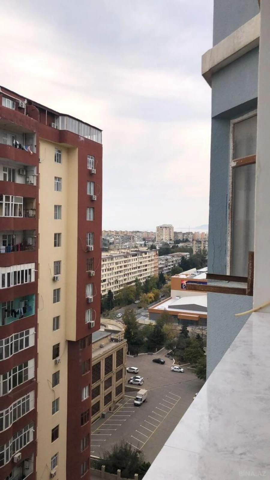 Satılır 2 otaqlı mənzil 58 m²