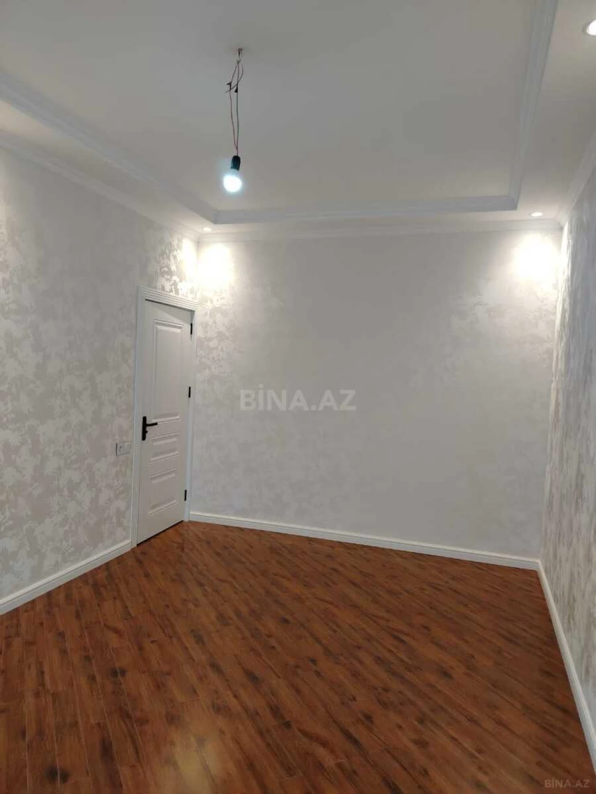 Satılır 2 otaqlı mənzil 62 m²
