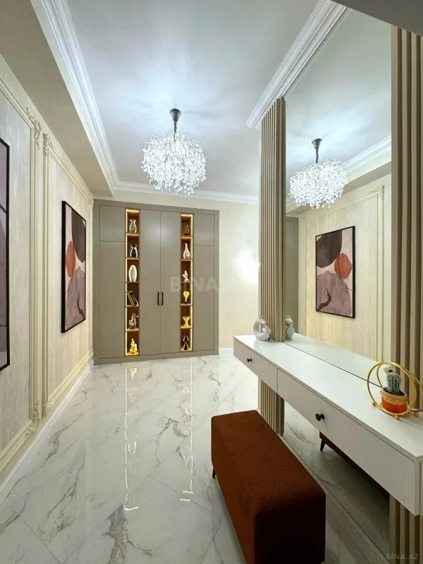 Satılır 3 otaqlı mənzil 120 m²