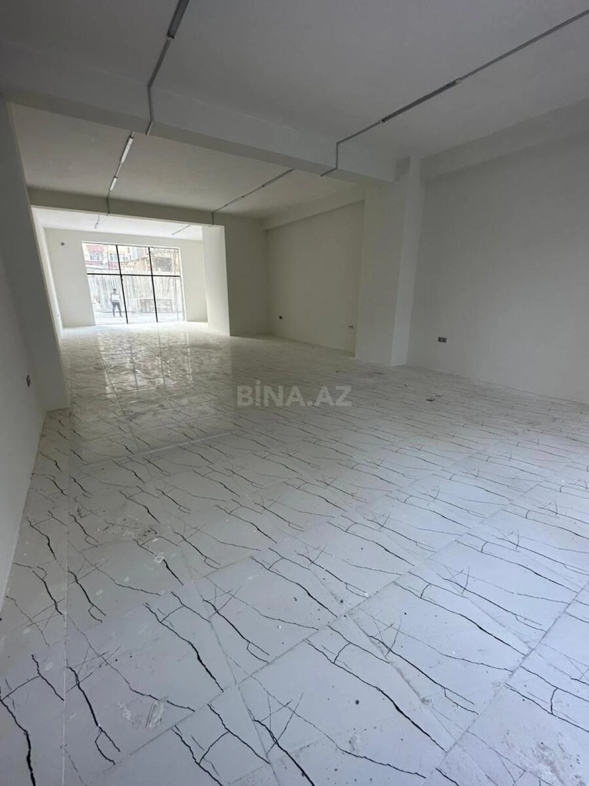 Kirayə verilir obyekt 125 m²