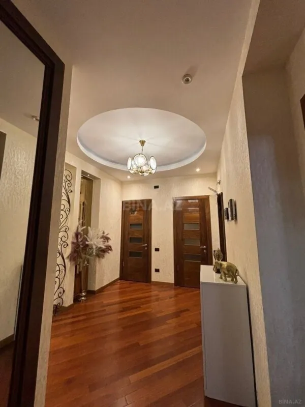 Satılır 3 otaqlı mənzil 100 m²