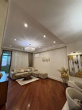 Satılır 3 otaqlı mənzil 100 m²