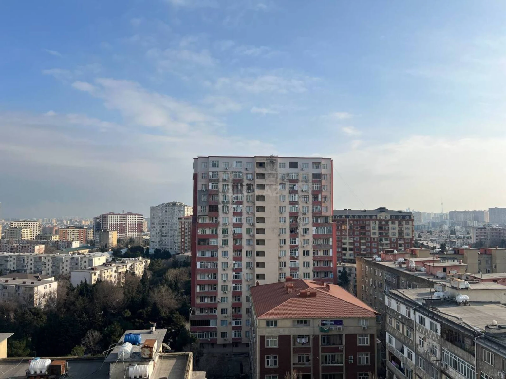 Satılır 2 otaqlı mənzil 90 m²