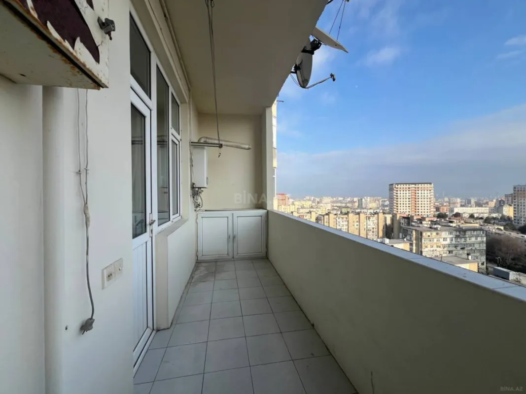 Satılır 2 otaqlı mənzil 90 m²