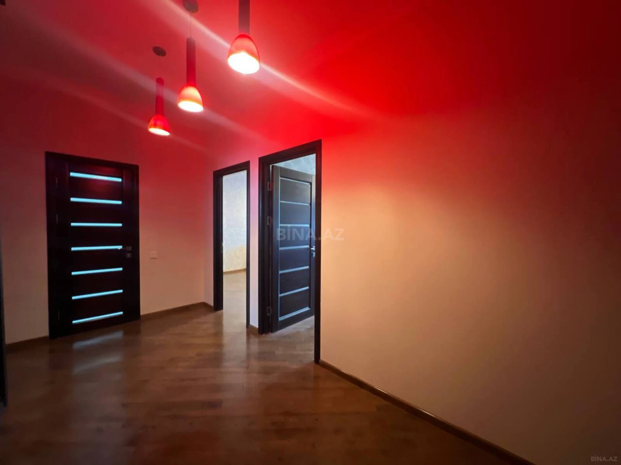 Satılır 2 otaqlı mənzil 90 m²