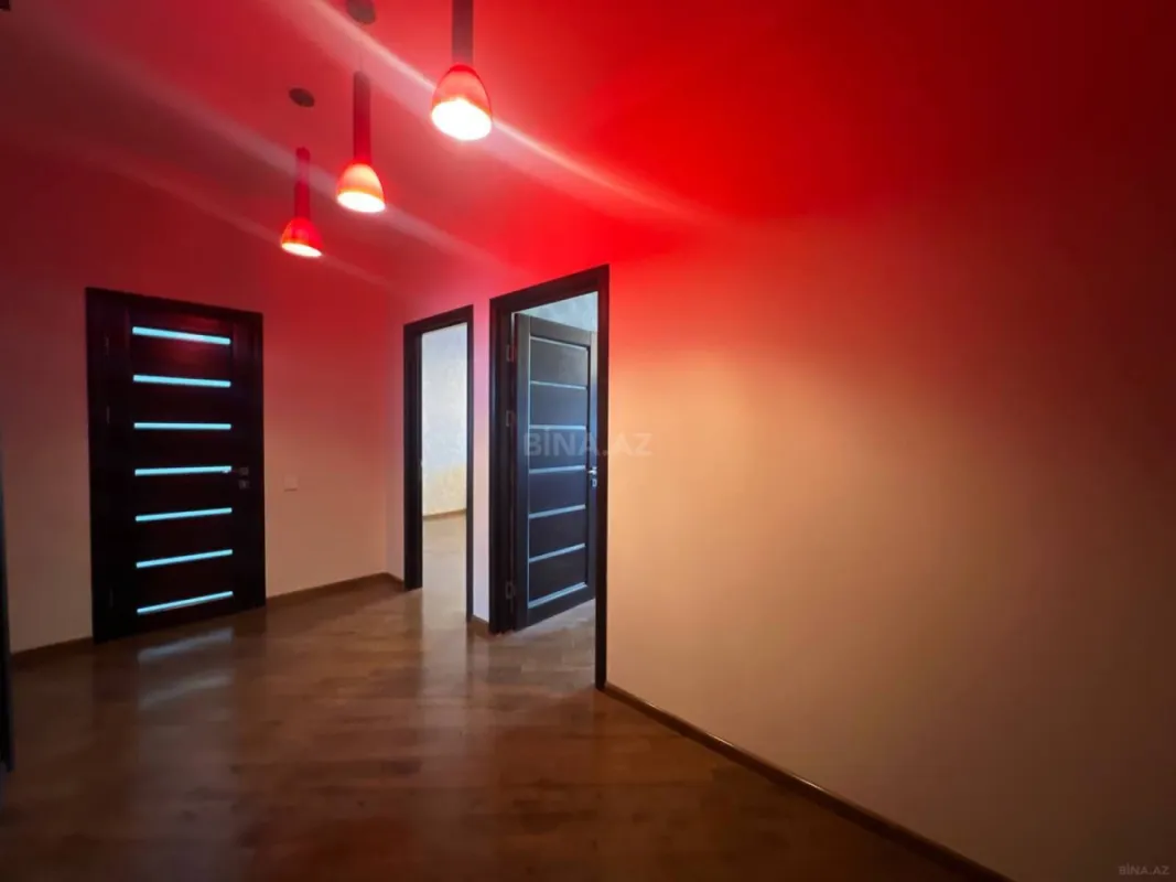 Satılır 2 otaqlı mənzil 90 m²