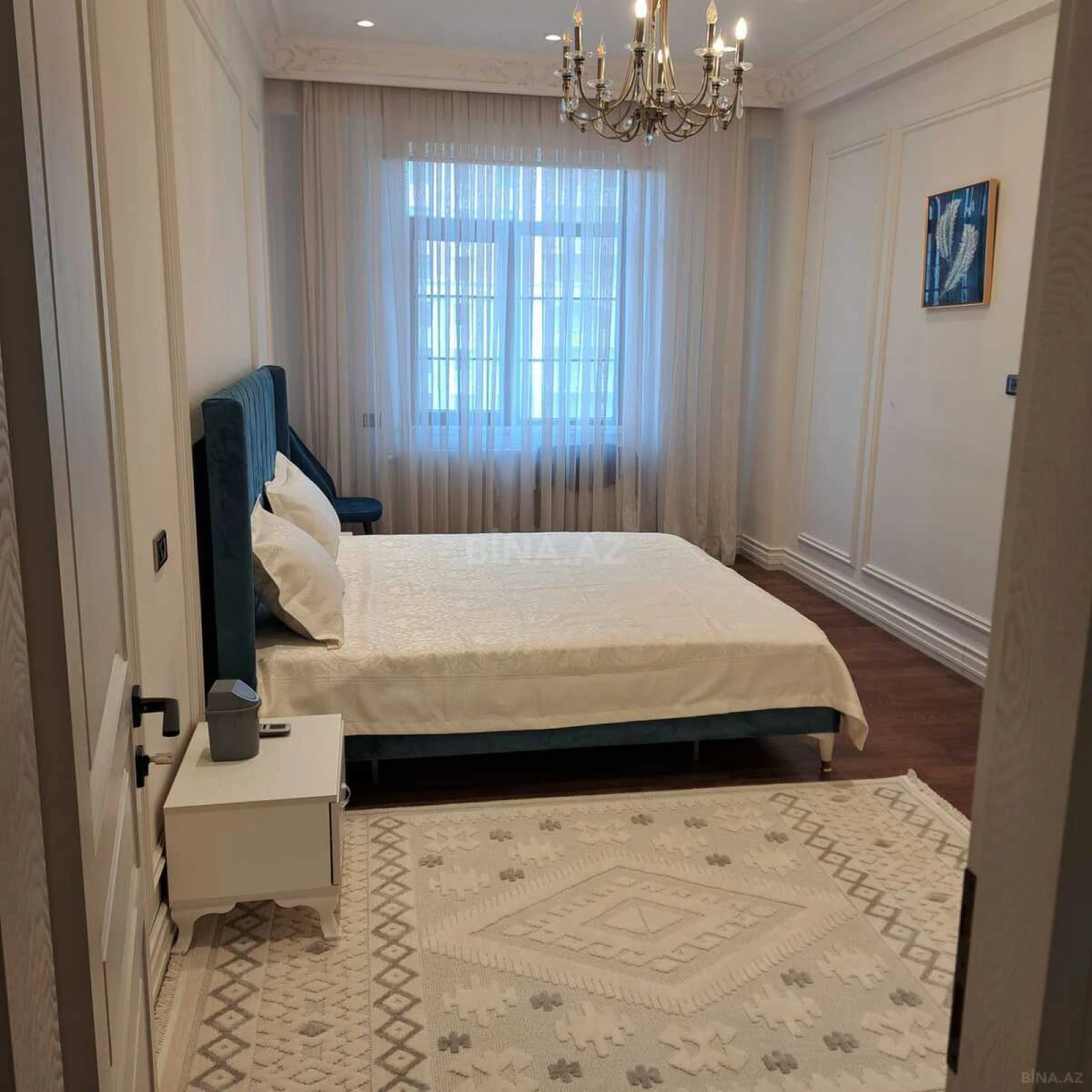 Kirayə verilir 3 otaqlı mənzil 120 m²