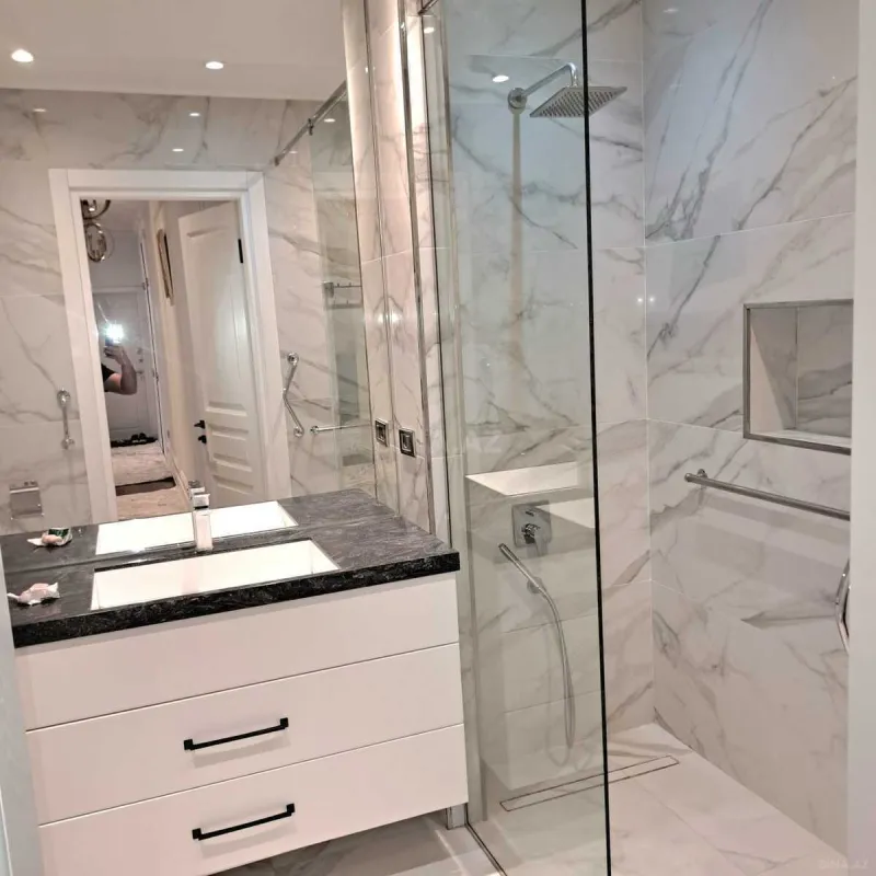 Kirayə verilir 3 otaqlı mənzil 120 m²