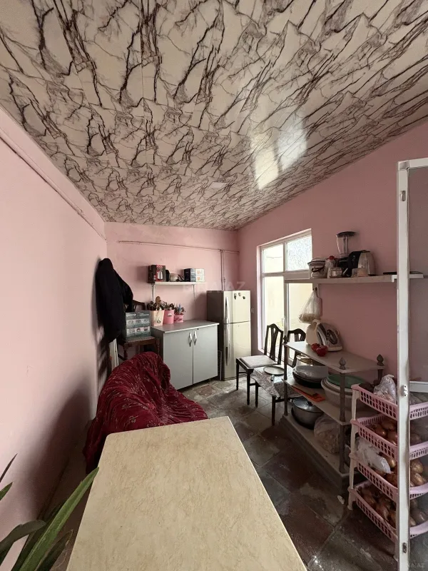 Satılır 4 otaqlı həyət evi 120 m²