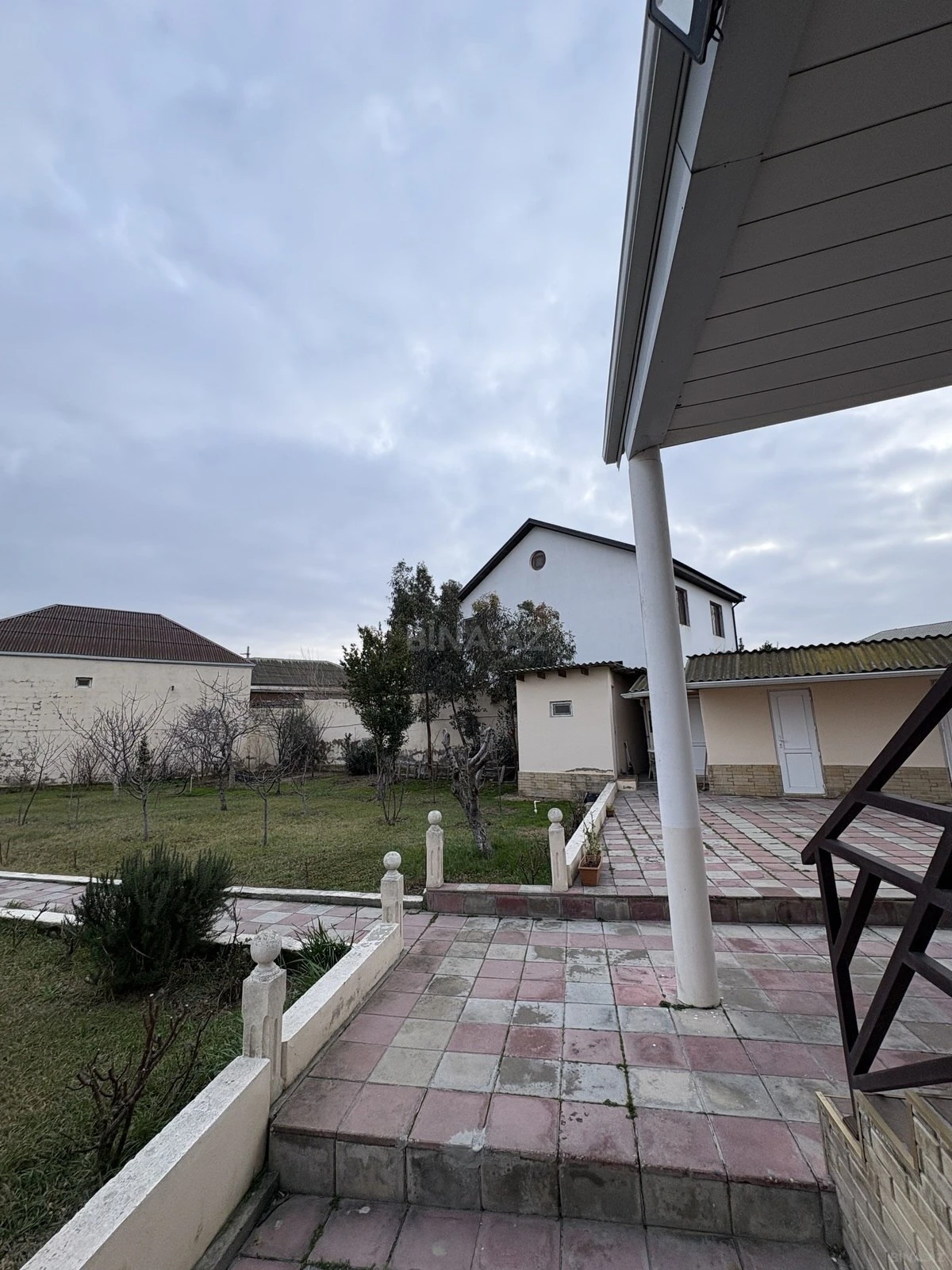 Satılır 4 otaqlı həyət evi 120 m²