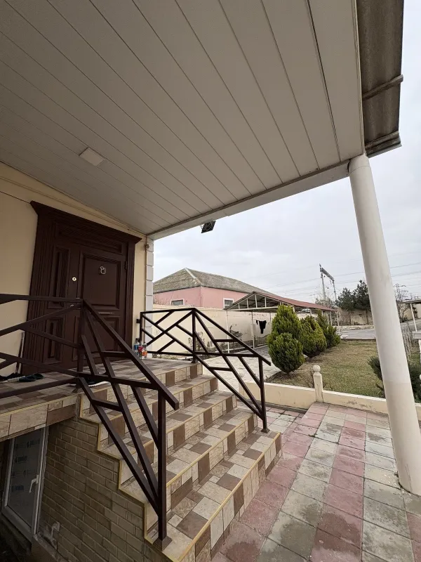 Satılır 4 otaqlı həyət evi 120 m²