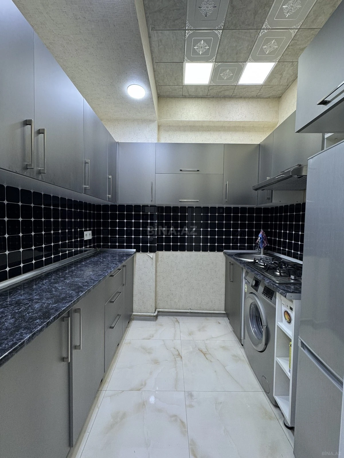 Satılır 2 otaqlı mənzil 65 m²