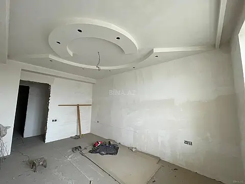 Satılır 4 otaqlı mənzil 170 m²