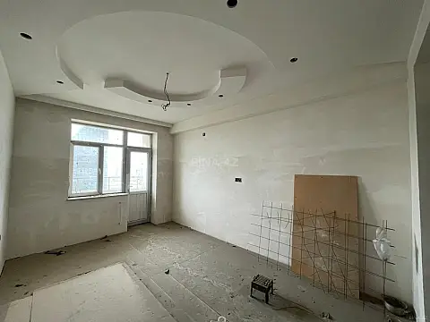 Satılır 4 otaqlı mənzil 170 m²