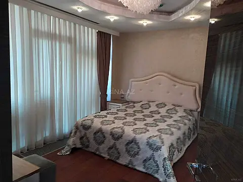 Kirayə verilir 3 otaqlı mənzil 143 m²