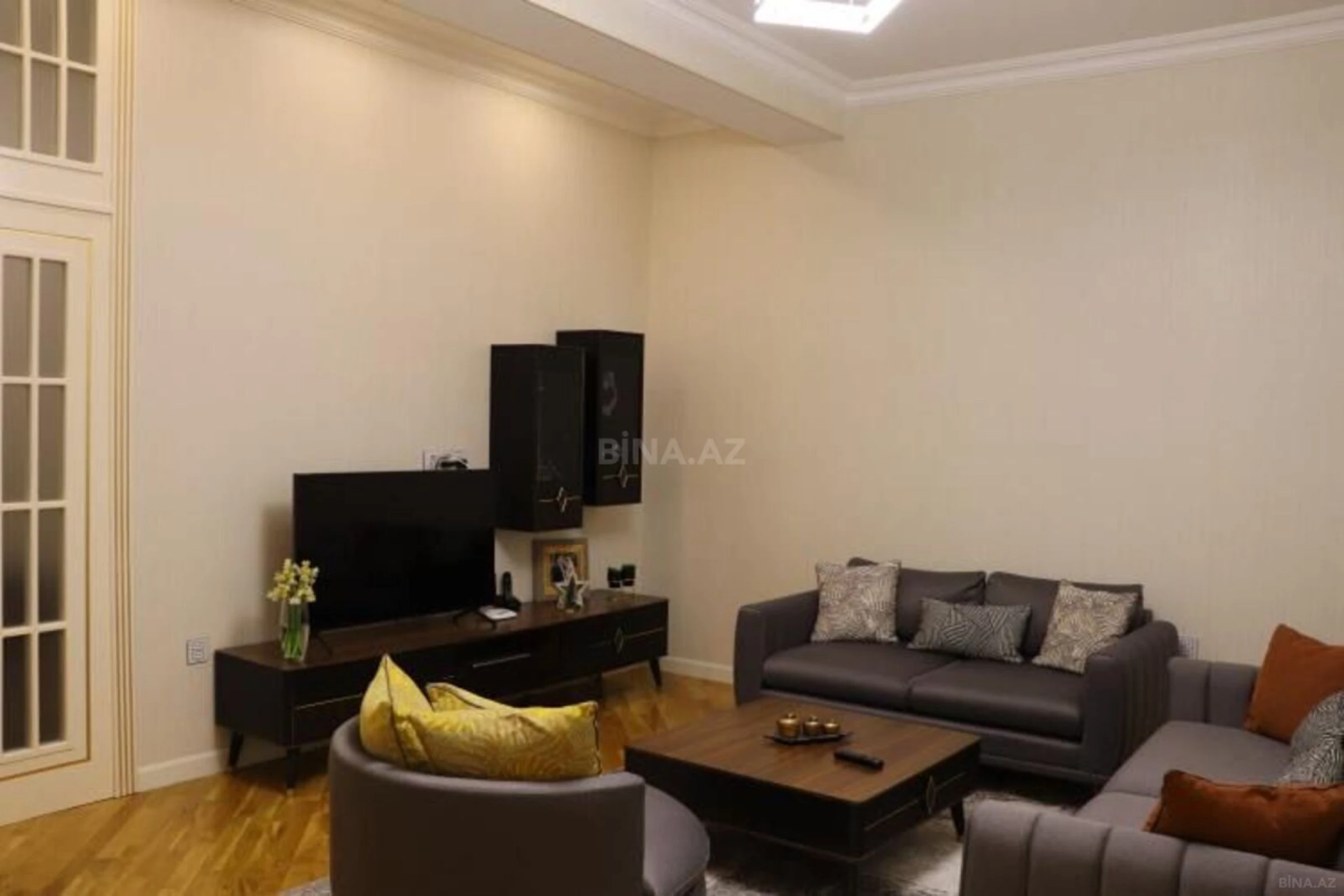 Satılır 3 otaqlı mənzil 80 m²