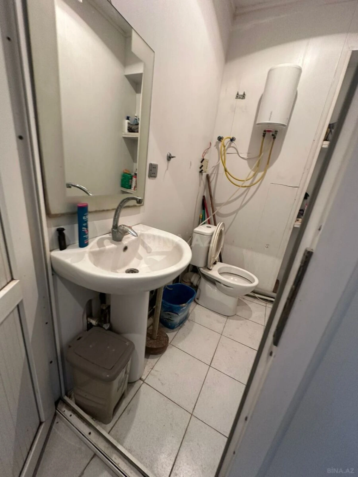 Satılır obyekt 200 m²