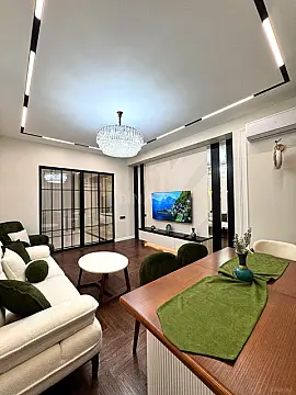 Satılır 2 otaqlı mənzil 86 m²