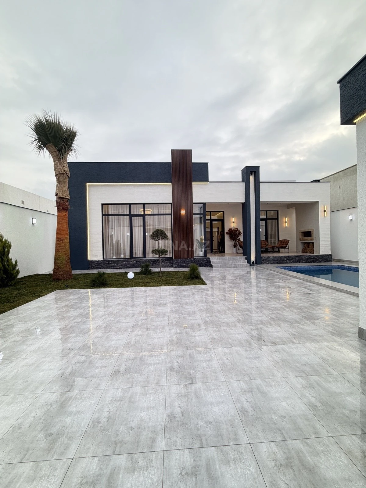 Satılır 4 otaqlı həyət evi 180 m²