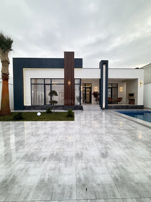 Satılır 4 otaqlı həyət evi 180 m²