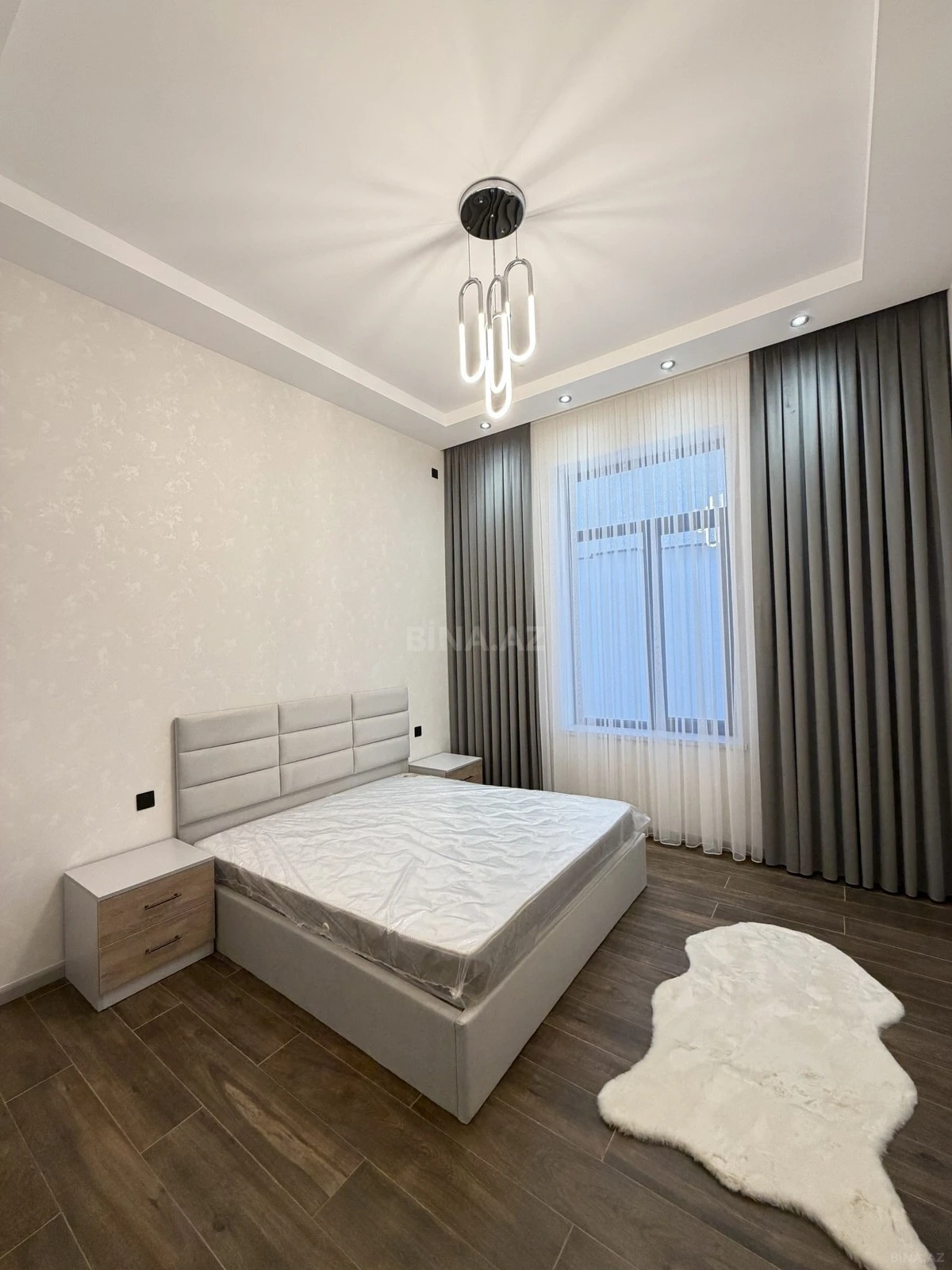 Satılır 4 otaqlı həyət evi 180 m²