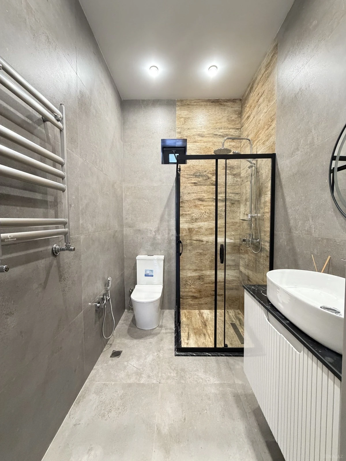 Satılır 4 otaqlı həyət evi 180 m²