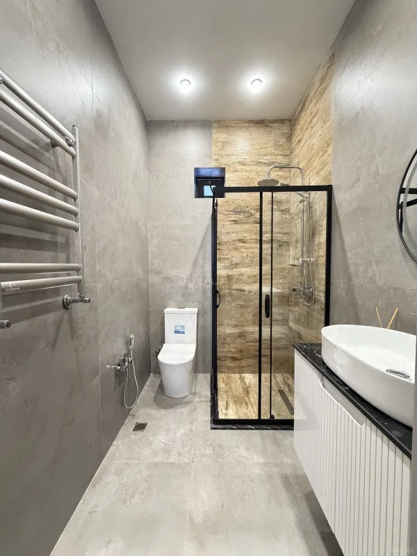 Satılır 4 otaqlı həyət evi 180 m²