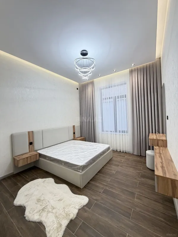 Satılır 4 otaqlı həyət evi 180 m²