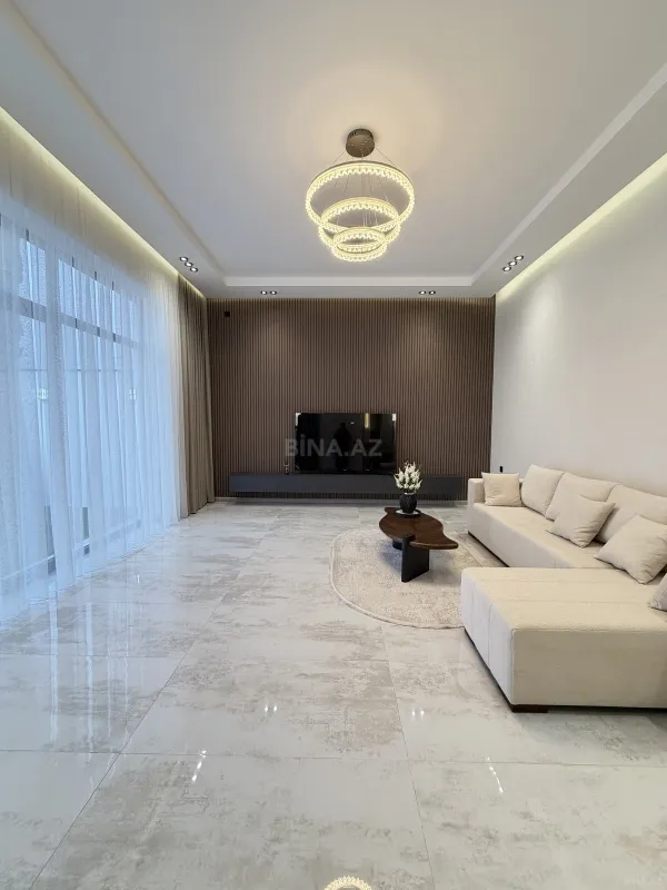 Satılır 4 otaqlı həyət evi 180 m²