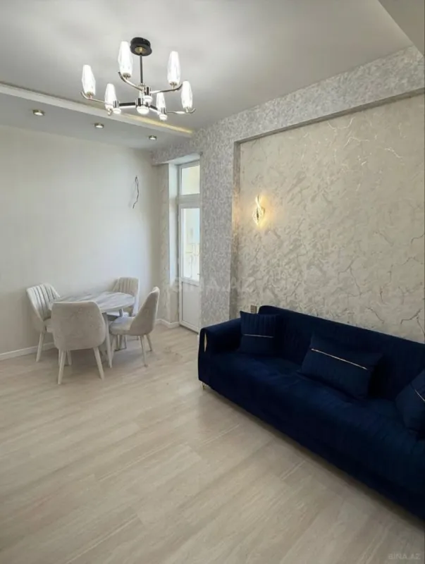 Satılır 2 otaqlı mənzil 55 m²