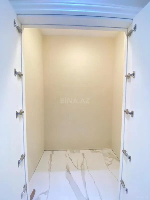 Kirayə verilir 2 otaqlı mənzil 90 m²
