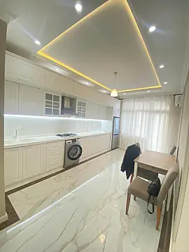 Kirayə verilir 2 otaqlı mənzil 90 m² — Bakı, İnşaatçılar 2 otaq 90.00 m²