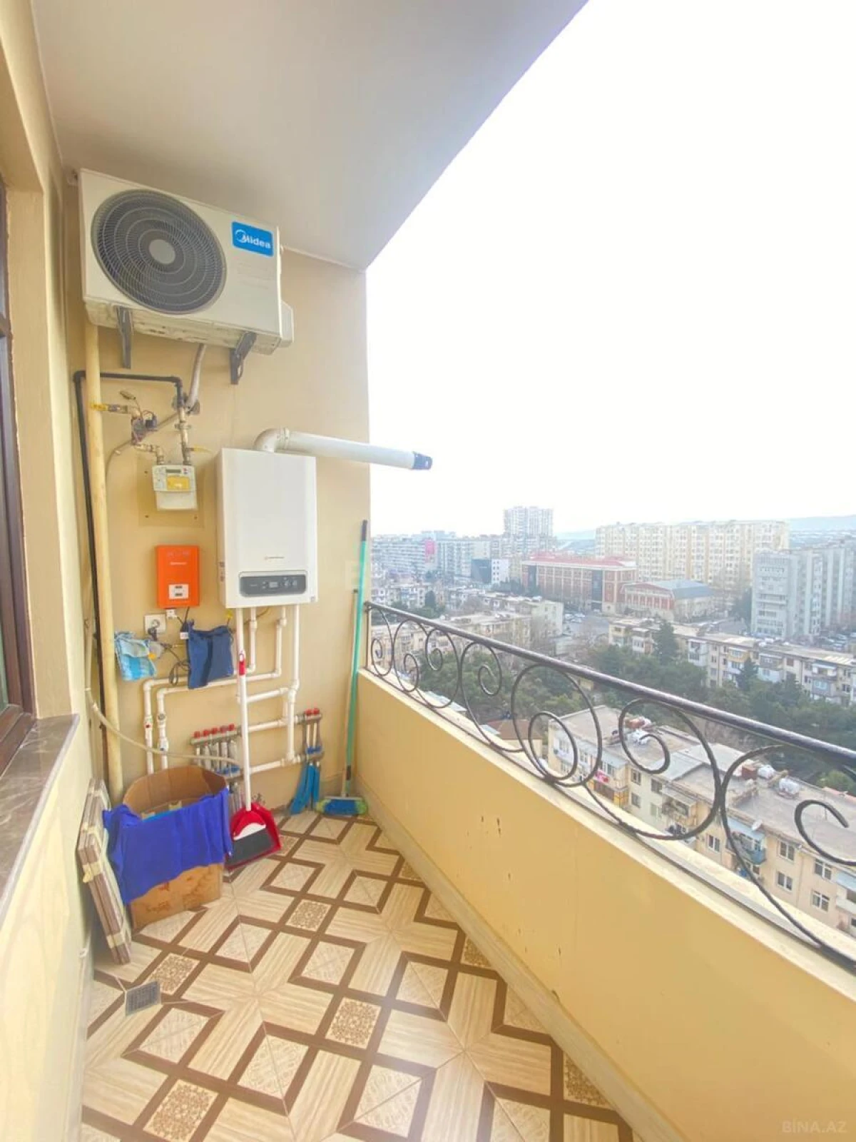 Kirayə verilir 2 otaqlı mənzil 90 m²