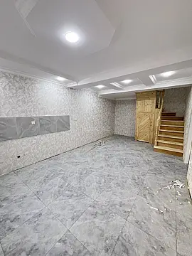 Satılır 7 otaqlı həyət evi 250 m²