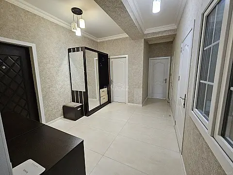 Satılır 3 otaqlı mənzil 110 m²