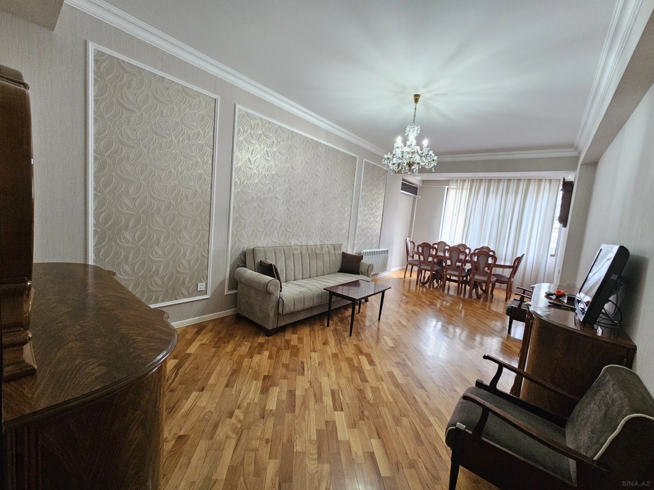 Satılır 3 otaqlı mənzil 110 m²