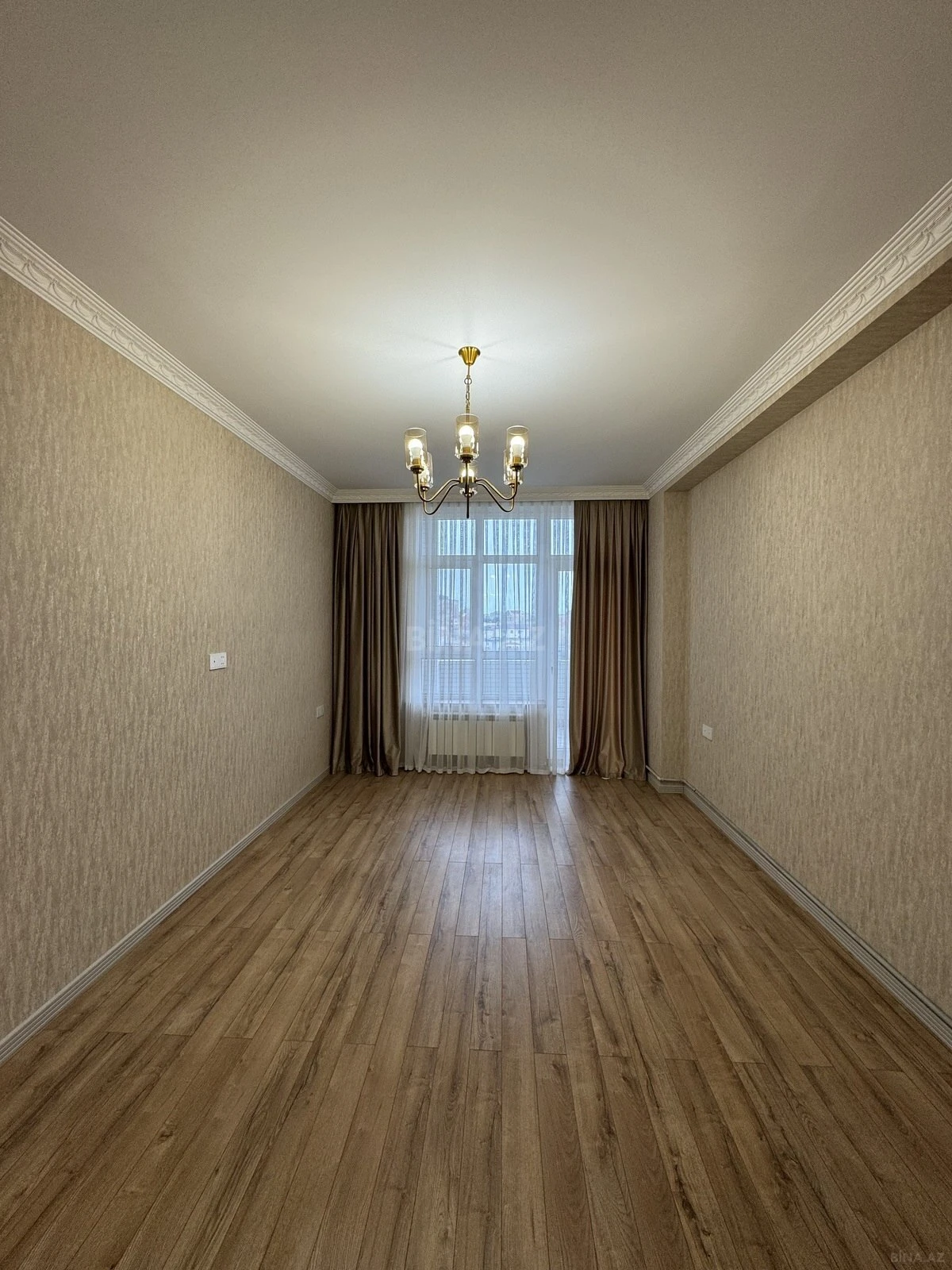 Satılır 3 otaqlı mənzil 85 m²