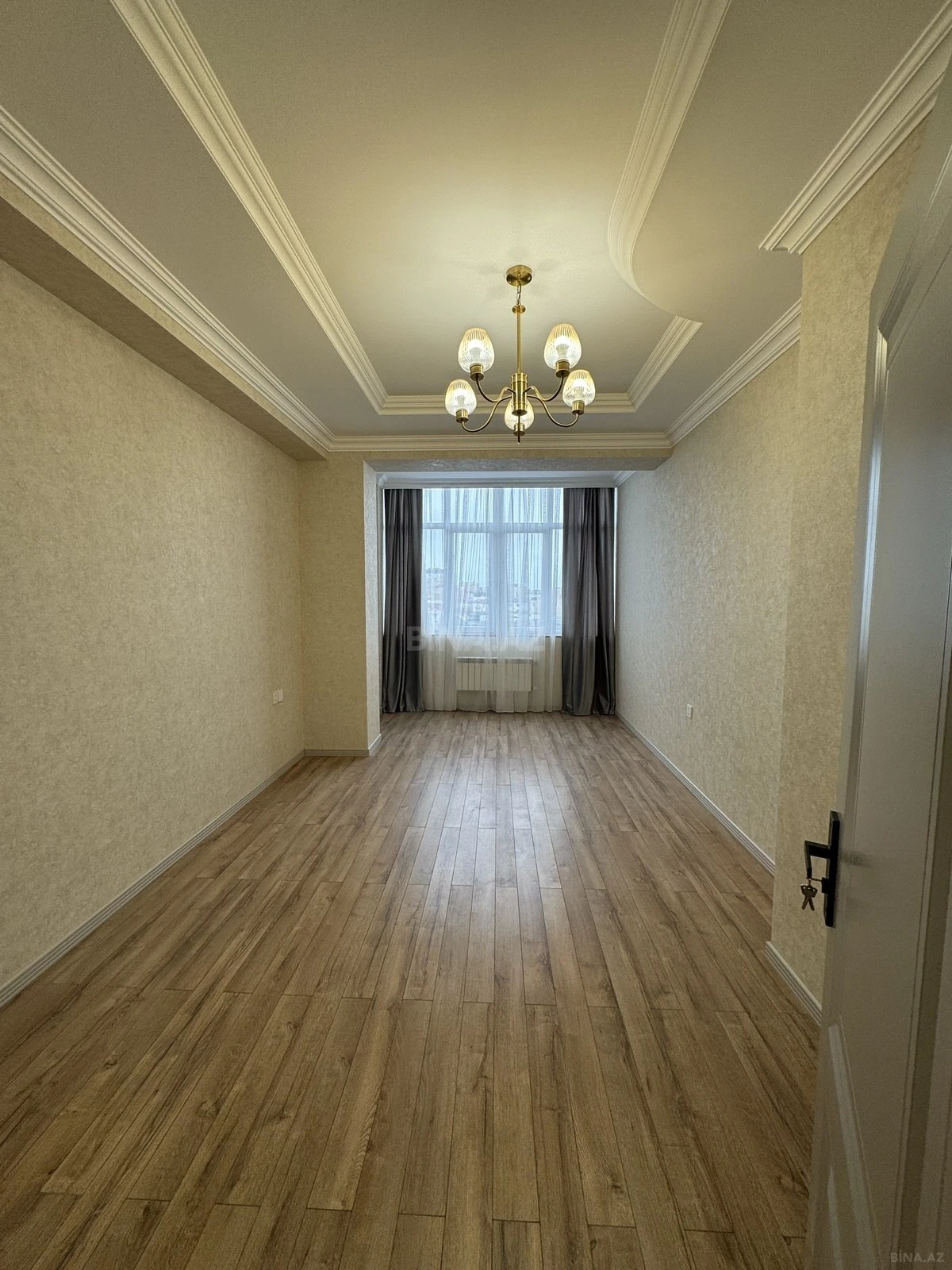 Satılır 3 otaqlı mənzil 85 m²