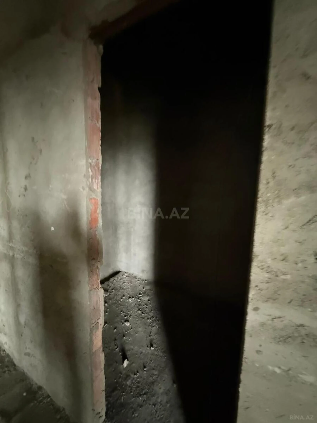 Satılır 2 otaqlı mənzil 88 m²