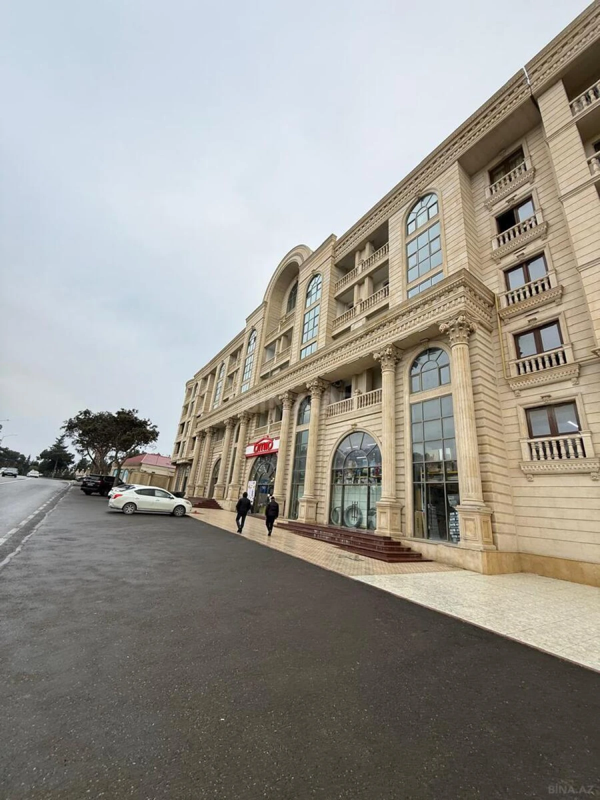 Satılır 2 otaqlı mənzil 88 m²