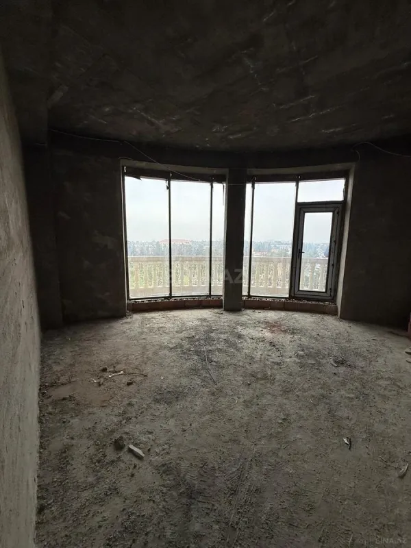 Satılır 2 otaqlı mənzil 88 m²