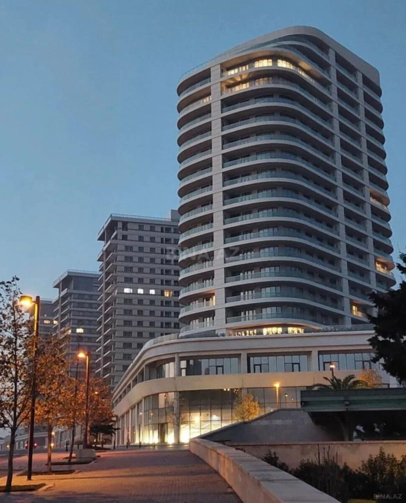 Kirayə verilir 3 otaqlı mənzil 120 m²