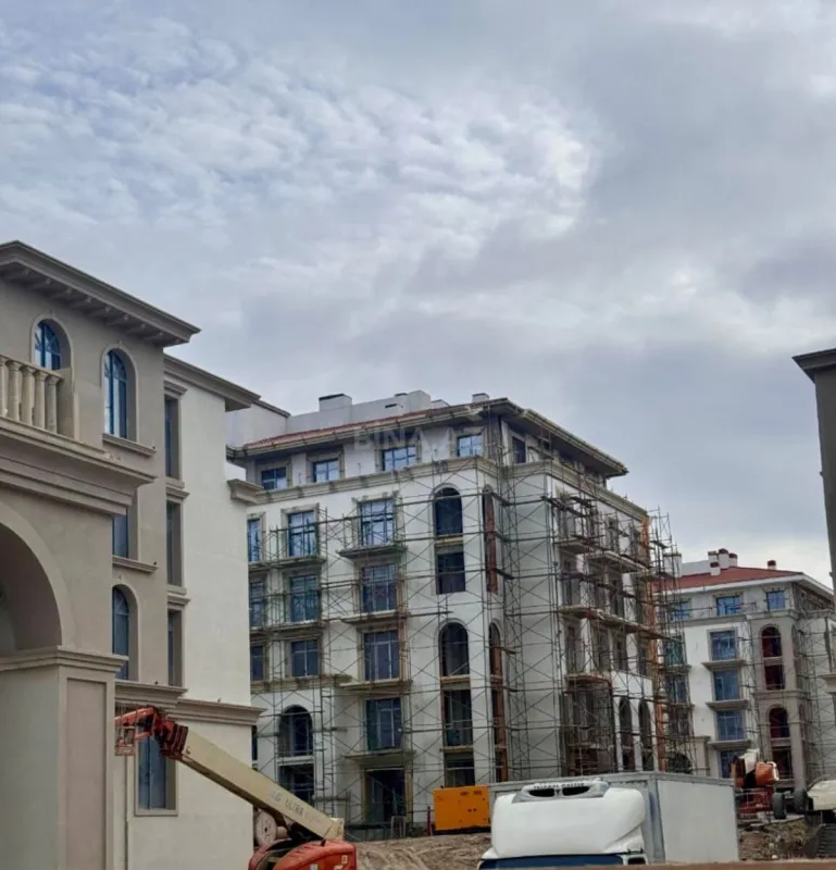 Satılır 1 otaqlı mənzil 44 m²