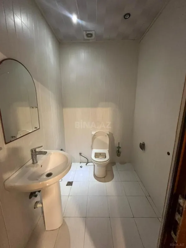 Kirayə verilir 4 otaqlı ofis 180 m²