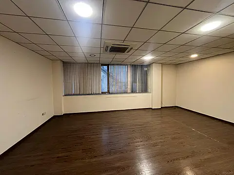 Kirayə verilir 4 otaqlı ofis 180 m² — Bakı, Nərimanov 4 otaq 180.00 m²