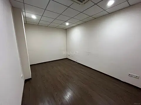 Kirayə verilir 4 otaqlı ofis 180 m²