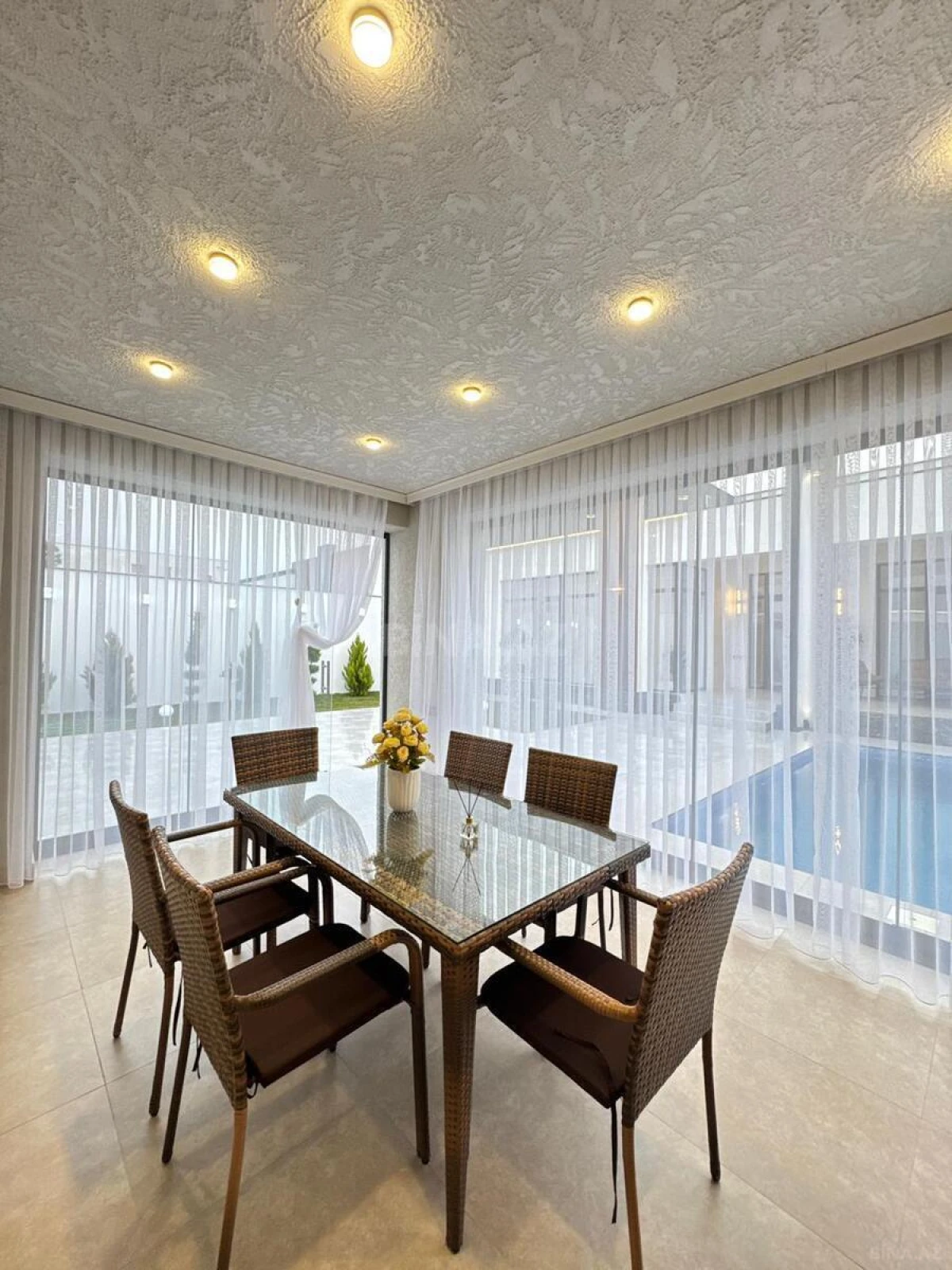 Satılır 4 otaqlı həyət evi 190 m²