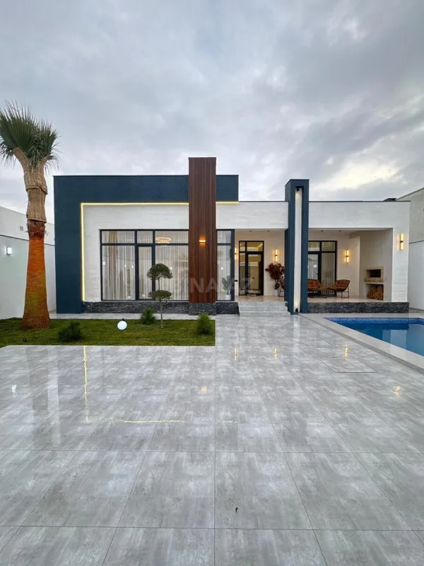 Satılır 4 otaqlı həyət evi 190 m²