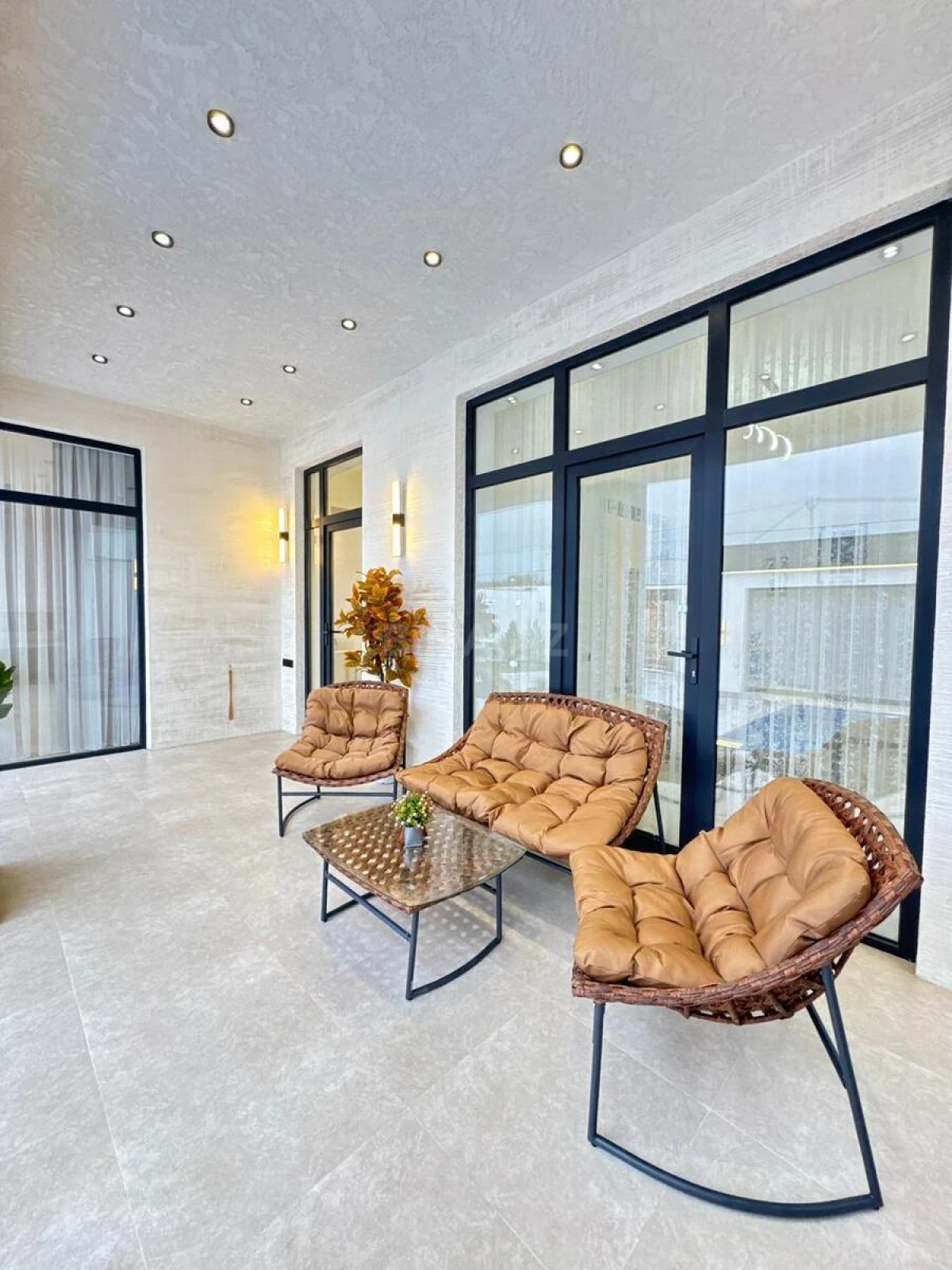 Satılır 4 otaqlı həyət evi 190 m²